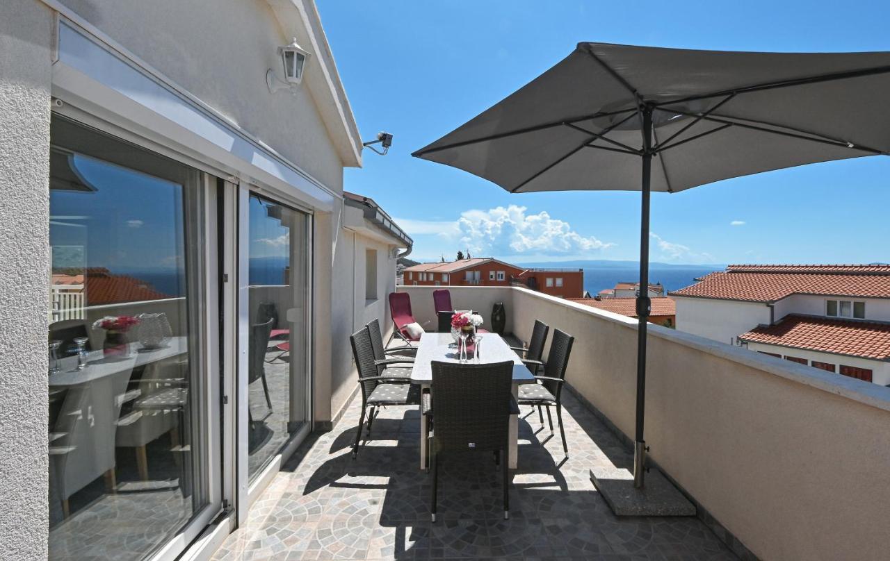 Apartments Villa Filip Trogir Exteriör bild