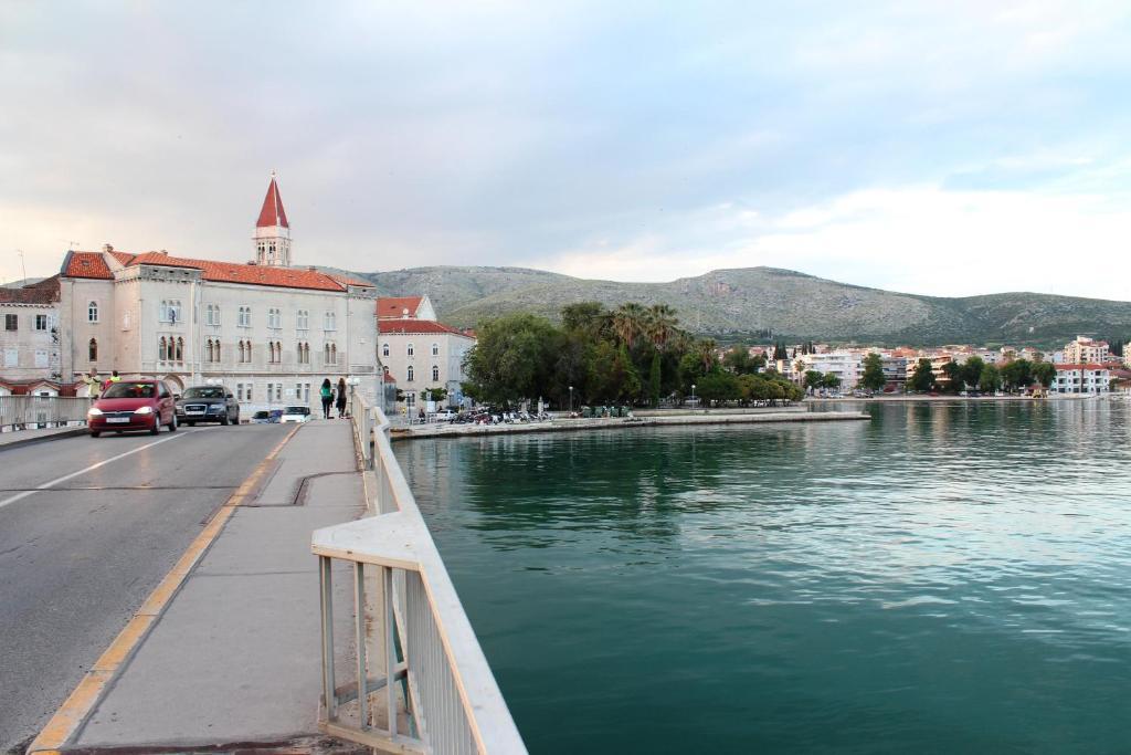 Apartments Villa Filip Trogir Rum bild